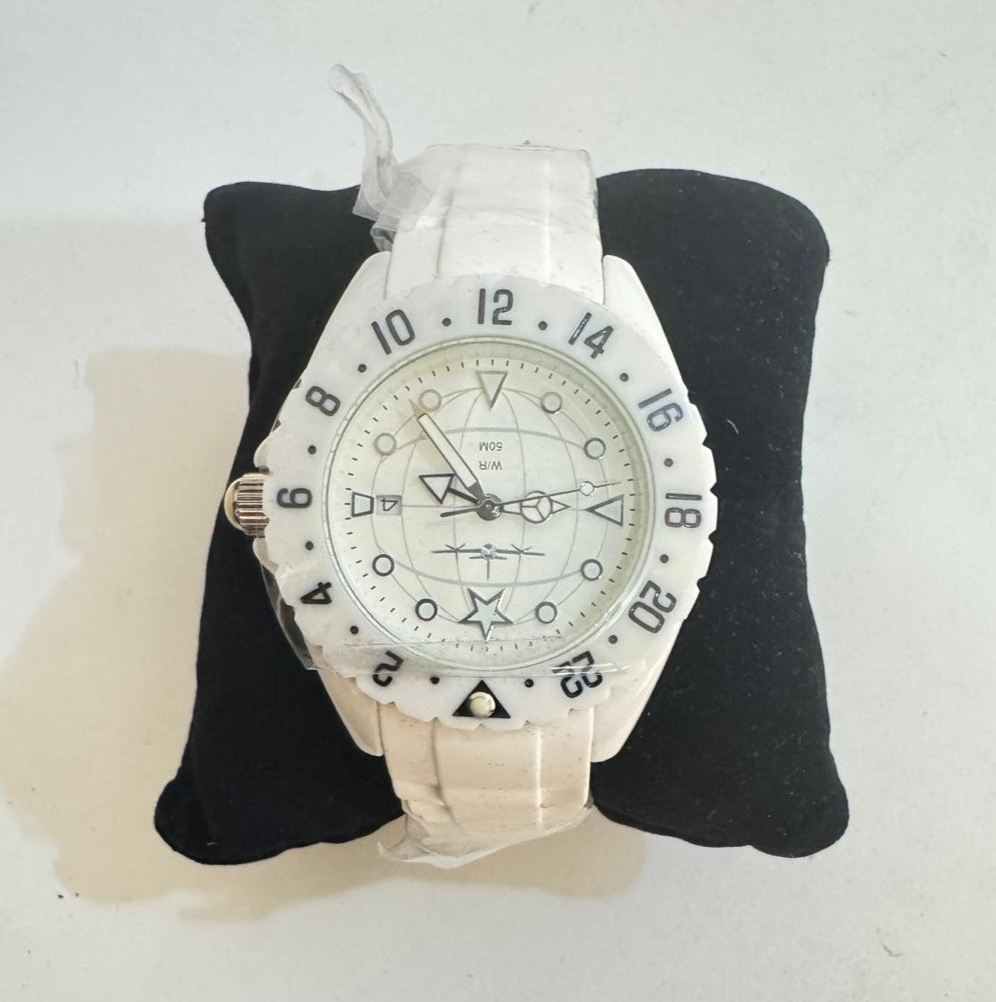 02 oxygen 02 travel time watch white strap unisex