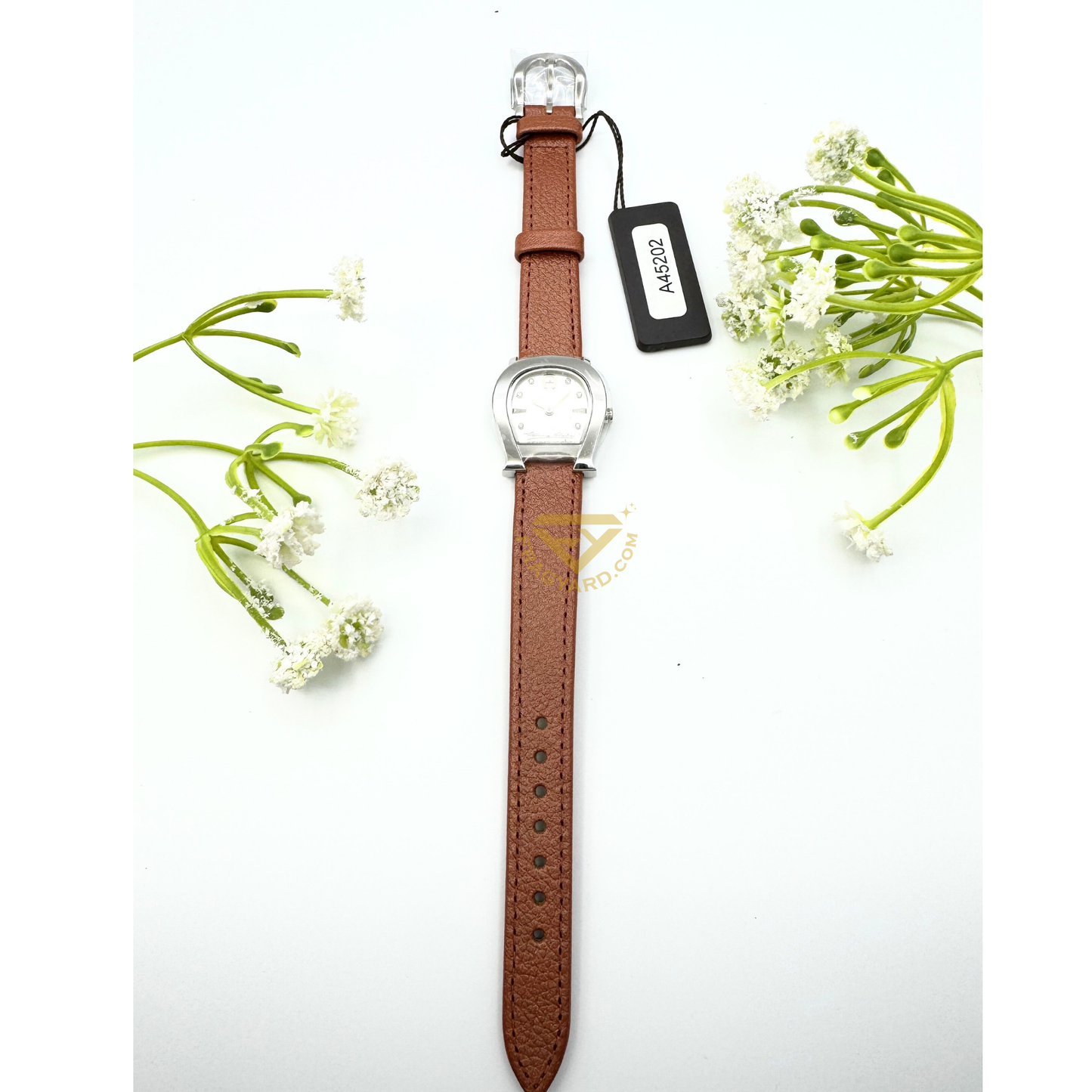 Aigner A45202 New Varese ladies gold plated genuine brown lather strap