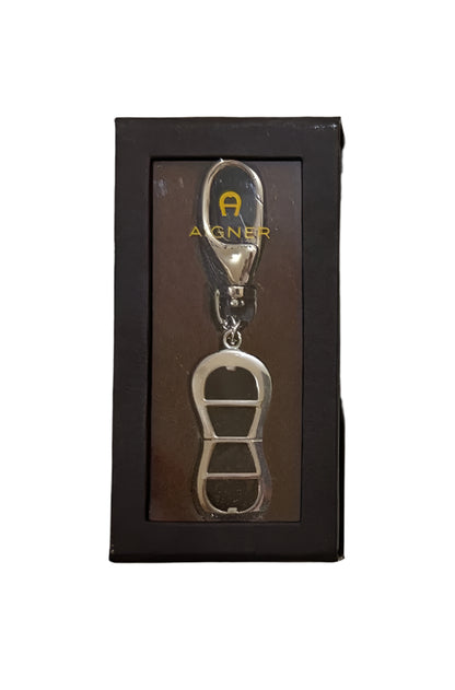 Aigner Signature key chain holder with USB 4gb limited edition Original new peace