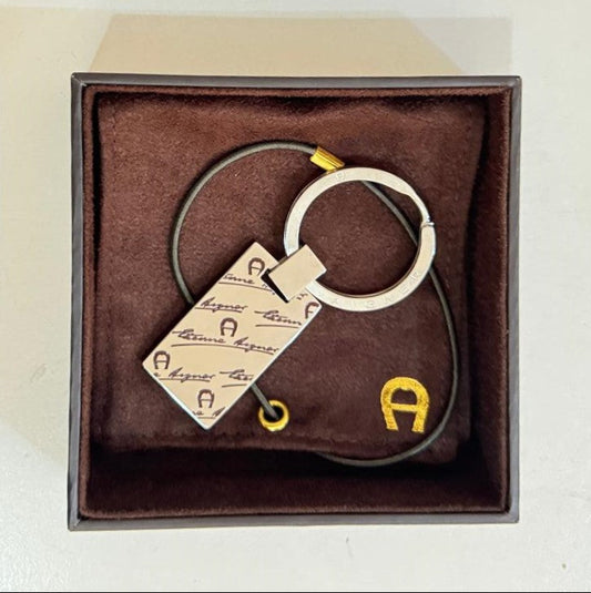Aigner NECKLACE SMALL KEY RING/BAG HOLDER A00762 new pack peace